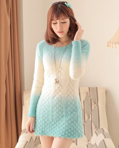 适合三月蓝色服装色彩搭配 